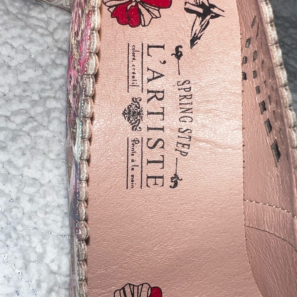 Beautiful Spring Step L’Artiste Saldana leather pump. NWOT - Picture 5 of 9